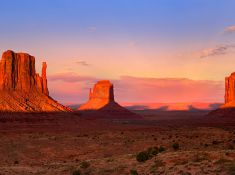 MONUMENTAL SUNSET  - Navajo Territory Park, Arizona, USA